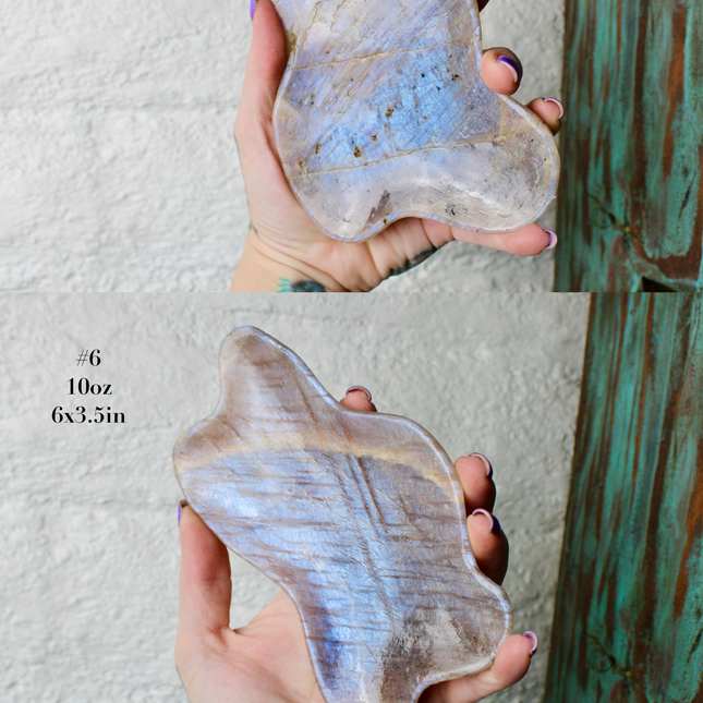 Moonstone Bowl Blue Flash – Hand‑Carved Polished Stone Dish with Flashing Blue Highlights, Decorative Display or Trinket Bowl