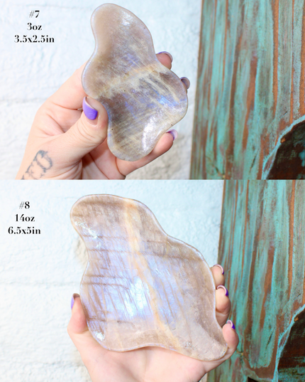 Moonstone Bowl Blue Flash – Hand‑Carved Polished Stone Dish with Flashing Blue Highlights, Decorative Display or Trinket Bowl