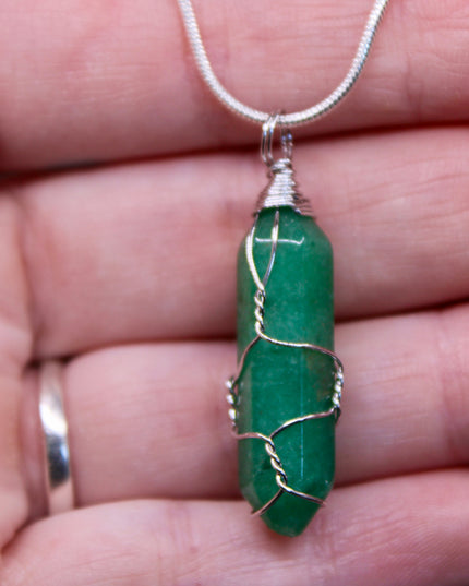 Green Aventurine Necklace & Earrings – Metal Wrapped Crystal Jewelry - EC Plugs