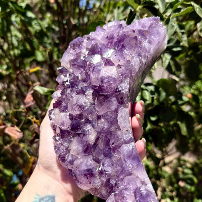 Amethyst Moon with Stand – Natural Geode Druzy Crystal Decor for Healing, Meditation & Moon Lovers - EC Plugs