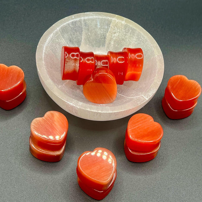 Cat Eye Heart Plugs - Red Gauges (selenite)