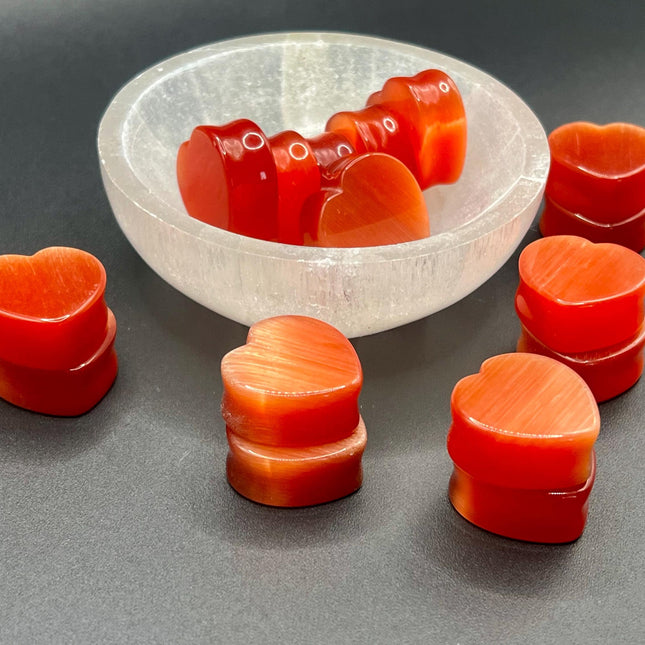 Cat Eye Heart Plugs - Red Gauges (selenite)