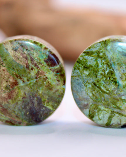 Dragons blood double flared plugs