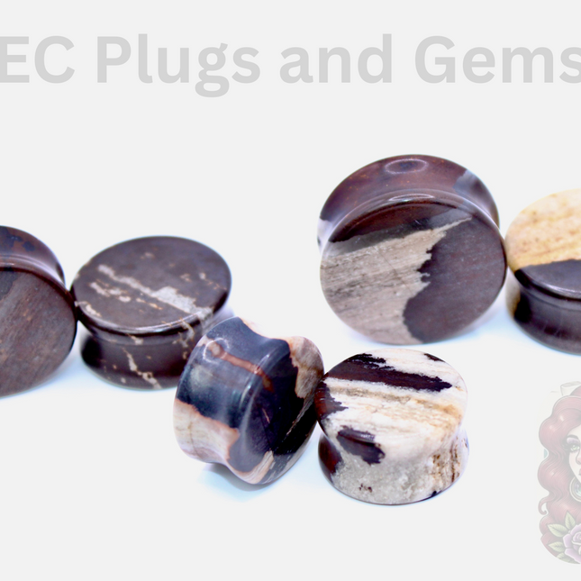 These African Zebra Stone Double Flare Plugs bring together bold pattern and crystal grounding energy—perfect for stretched ears seeking a look that’s as strong and centered as it is unique.