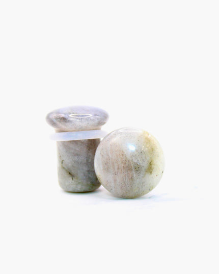 Each pair of these genuine labradorite plugs features unique rainbow flashes and a smooth, comfortable fit