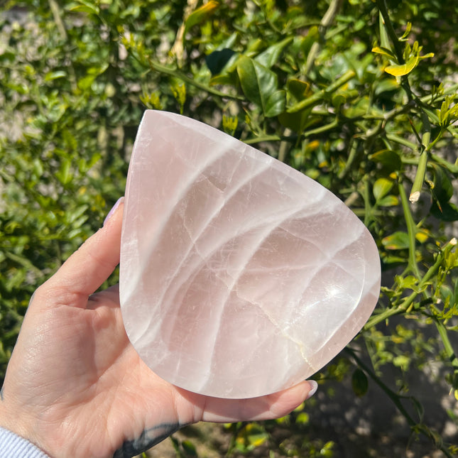 Rose Quartz Soap Jewelry Dish – Handcrafted Natural Crystal Tray for Bathroom or Vanity Decor - EC Plugs