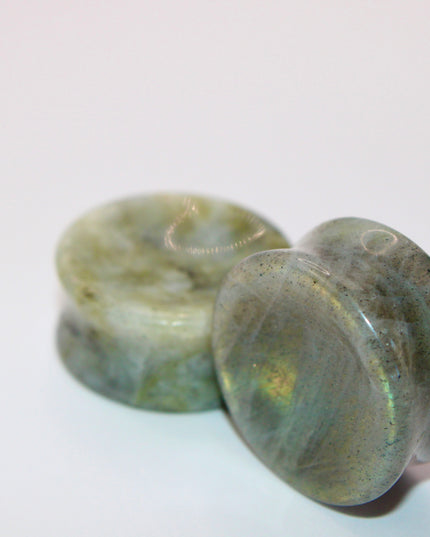 labradorite plugs