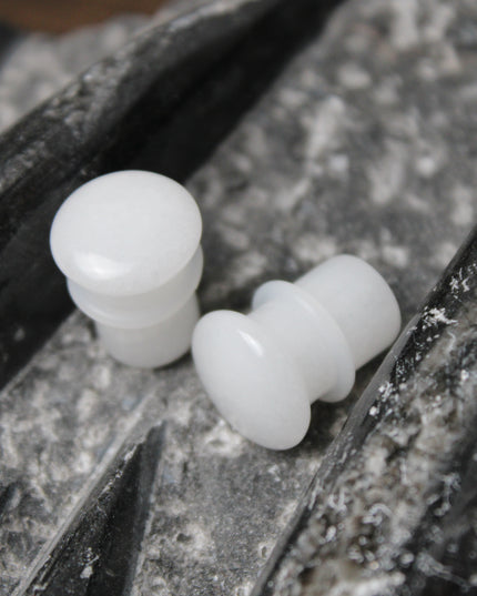 These White Quartz Single Flared Plugs combine subtle beauty with soothing energy—ideal for anyone seeking a minimalist look with meaningful crystal benefits.