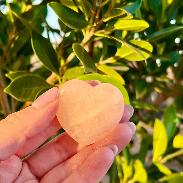rose quartz gem heart