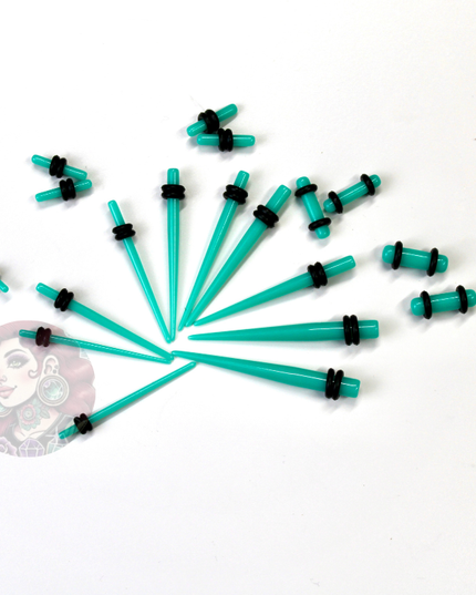 Stretching Taper Kit Includes Acrylic Teal Plugs and Tapers – Sizes 14G to 00G&nbsp;