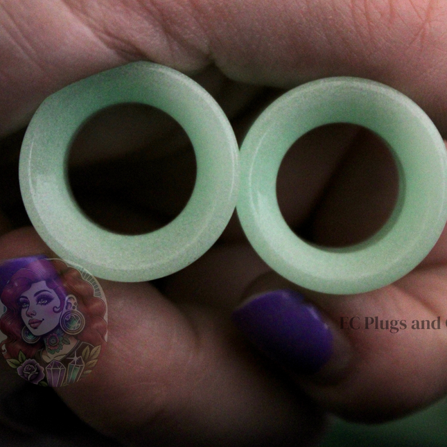 Green Glow In The Dark Tunnel Plugs - Opalite Green Glass Double Flare Eyelet Gauge 6mm-25mm
