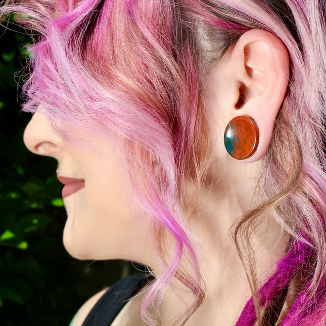 Bloodstone gauges ear plugs stretch ears