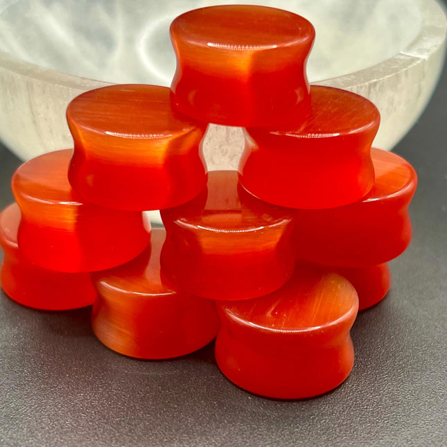 Cat Eye Plugs - Red Gauges (selenite)