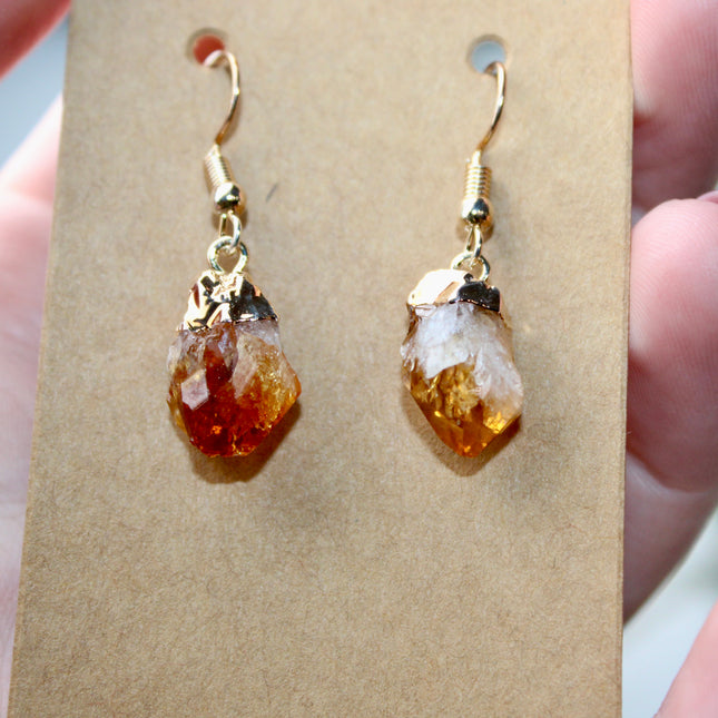 These Raw Citrine Dangle Earrings carry the bright essence of sunlight wherever you go—making them a perfect gift for her, or a daily reminder to shine confidently and stay grounded in abundance.