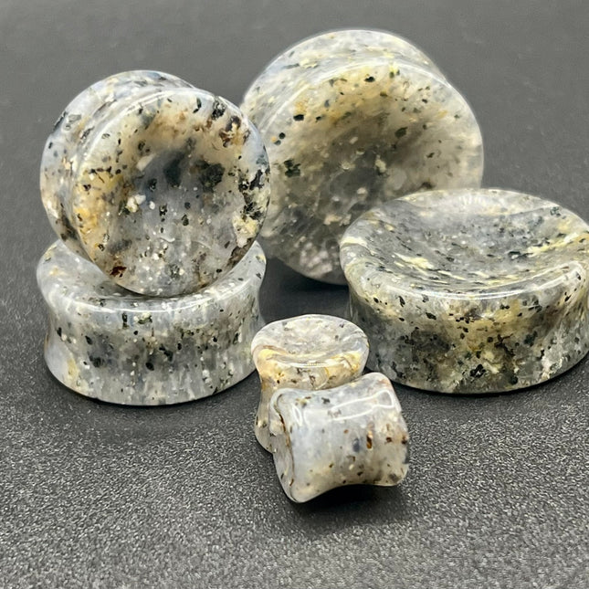 Grass Quartz Plugs - EC Plugs