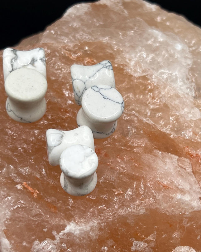 Howlite Stone Plugs - Gauges Double Flare