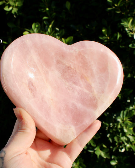 Rose Quartz Soap Jewelry Dish – Handcrafted Natural Crystal Tray for Bathroom or Vanity Decor