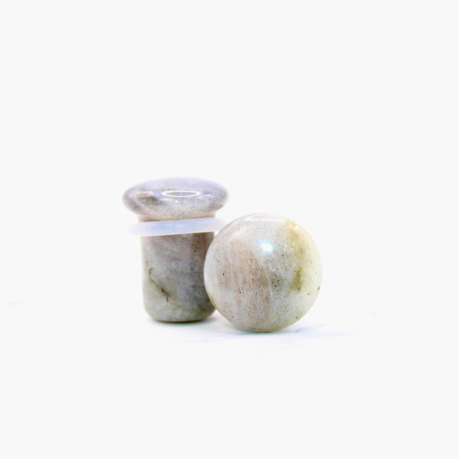 Each pair of these genuine labradorite plugs features unique rainbow flashes and a smooth, comfortable fit