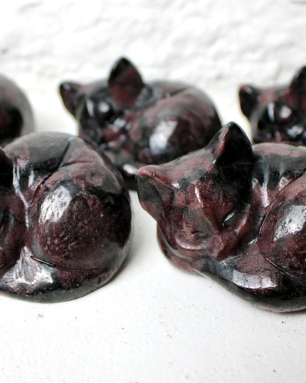 Garnet Sleeping Kitty Carving – Carved Natural Stone Cat Figurine, Red and Black Crystal