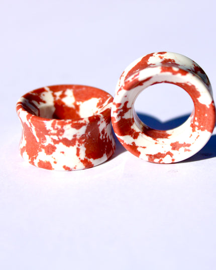 Red Splatter Halloween Tunnel Plugs – Spooky Red and White Stone Gauges