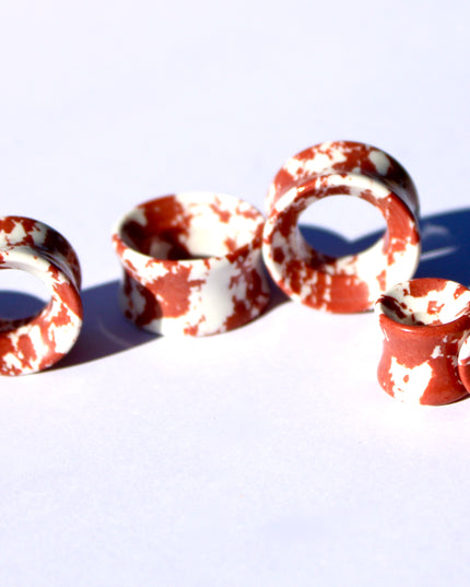 Red Splatter Halloween Tunnel Plugs – Spooky Red and White Stone Gauges