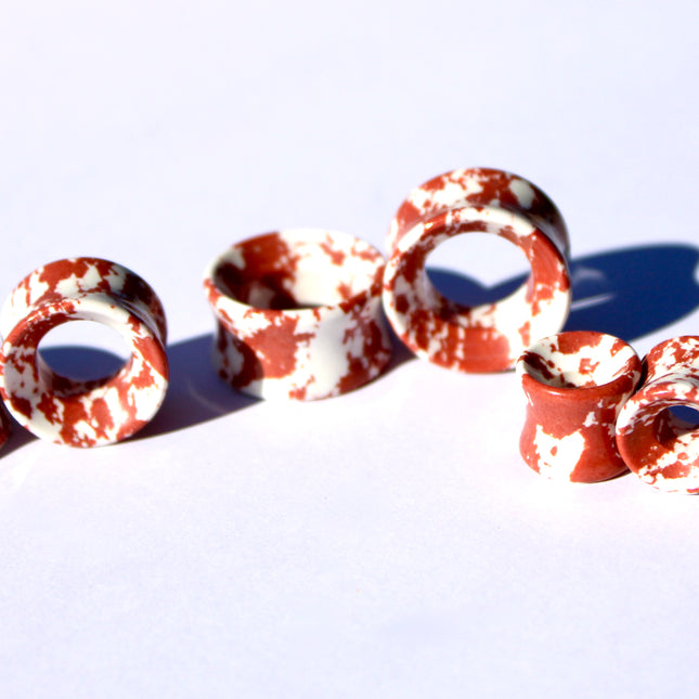 Red Splatter Halloween Tunnel Plugs – Spooky Red and White Stone Gauges