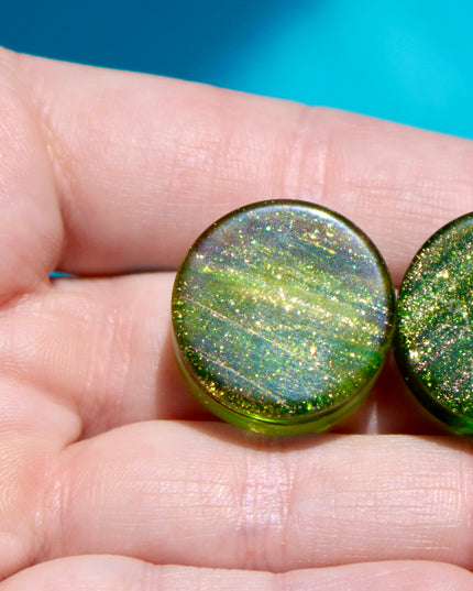 Galactic Swirl Glass Plugs 20mm – Green and Gold Cosmic Vibes Pair