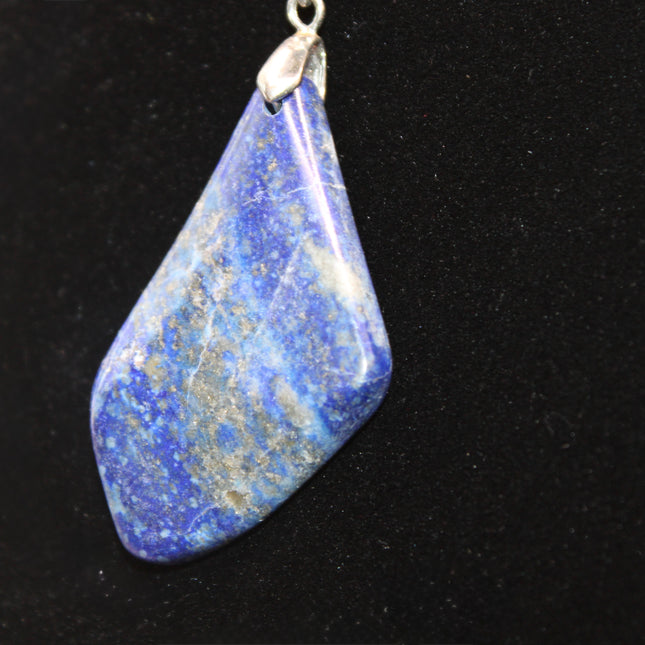 Lapis Lazuli Necklace – Natural Blue Gemstone Pendant - EC Plugs