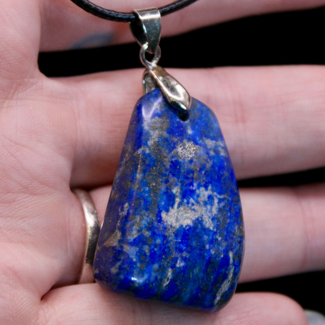 Lapis Lazuli Necklace – Natural Blue Gemstone Pendant - EC Plugs