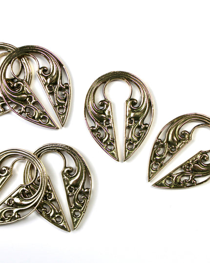 The Evangeline Twin Ornate Brass Hearts - Gold Brass Ear Hangers 