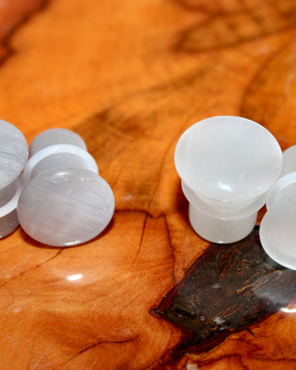 Silver Cat's Eye Glass Plugs Single Flare Pair