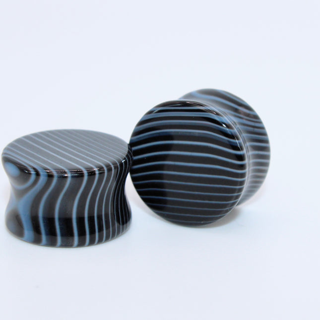 Black Line Agate Double Flare Plugs Pair - Black and White Gauges - EC Plugs