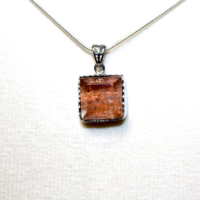 Garden Quartz Pendant – Silver Plated 925 Setting, Polished Lodolite Stone Necklace, Garden Quartz with Inclusions, Elegant Handmade Jewelry