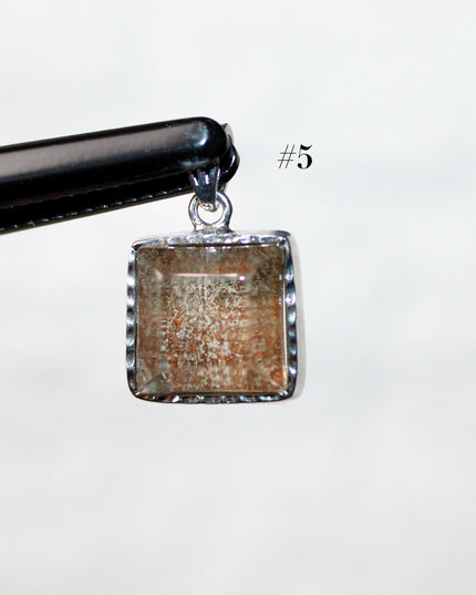 Garden Quartz Pendant – Silver Plated 925 Setting, Polished Lodolite Stone Necklace, Garden Quartz with Inclusions, Elegant Handmade Jewelry