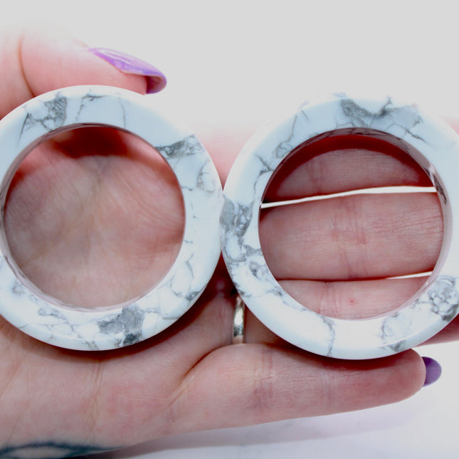 Howlite Tunnel Plugs Black and White Stone Gauge Pair