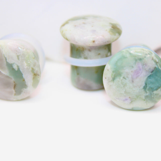 These Peace Jade Single Flare Plugs are a beautiful way to wear crystal energy daily. With their soft colors and gentle vibe, they’re ideal for meditation, mindfulness, or simply adding a serene touch to your stretched ear jewelry collection.