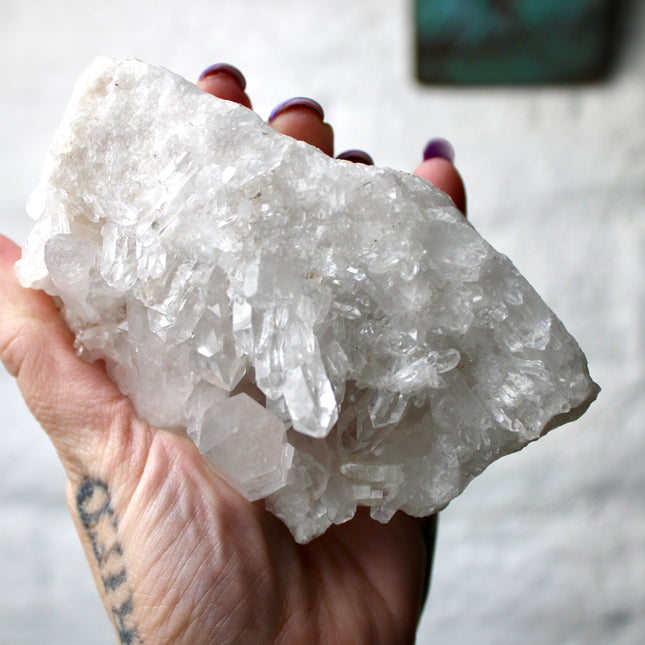 Raw Quartz Specimen – Natural Clear Quartz Cluster Display