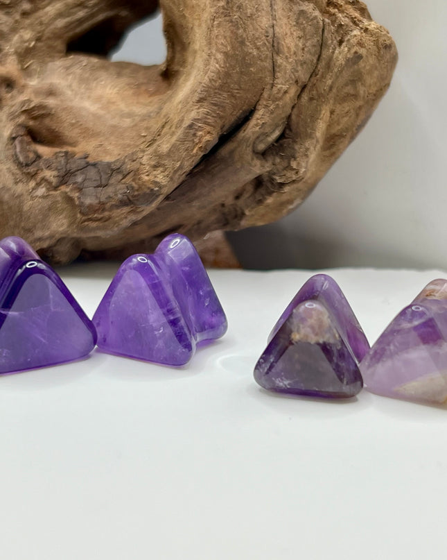 Amethyst Triangle Plugs Double Flare - EC Plugs