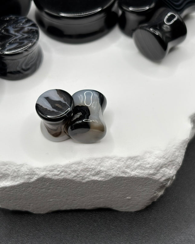 Black Line Agate Plugs - EC Plugs