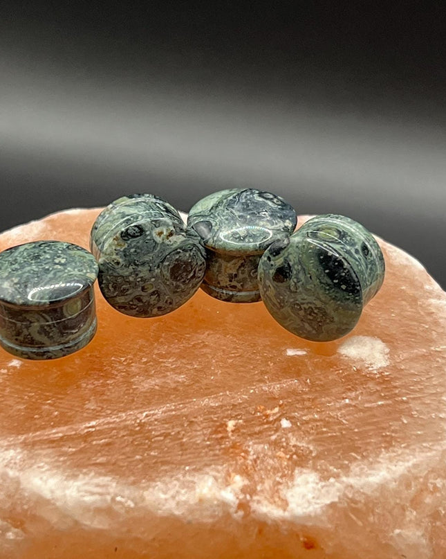 Green Eye Jasper Plugs - Gauges Single Flare