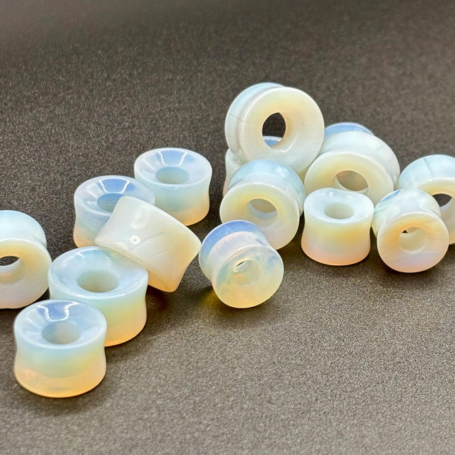 Opalite Tunnel Plugs - Gauges