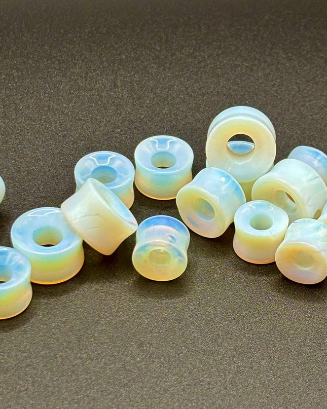 Opalite Tunnel Plugs - Gauges