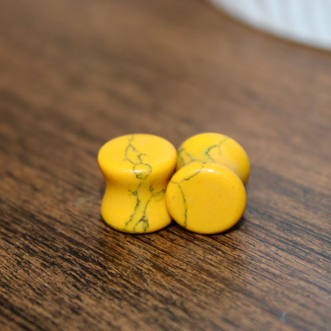yellow howlite gauge plug